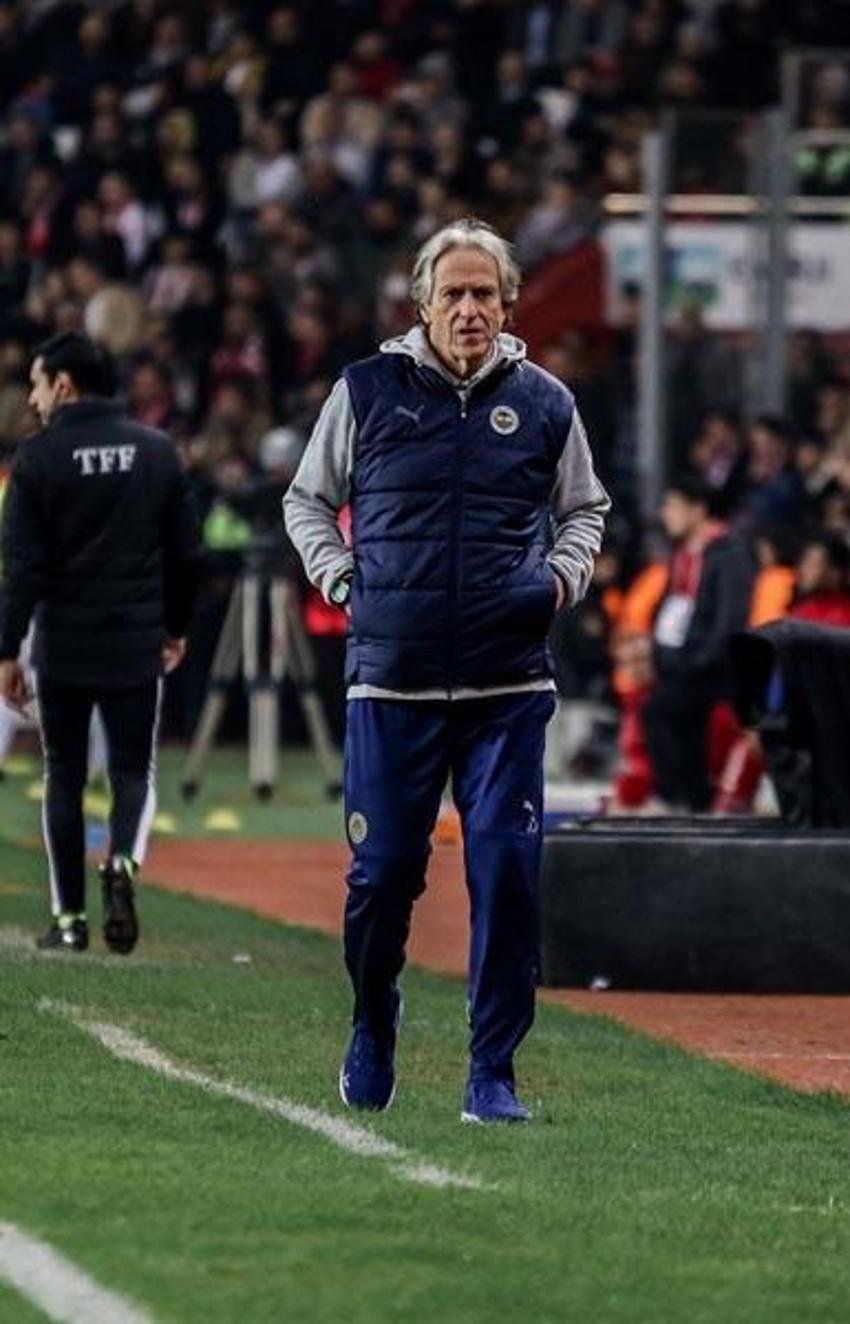 Ali Koç'tan Batshuayi'ye telefon: Dünya yıldızını Kadıköy'e getireceğim bize yardımcı ol