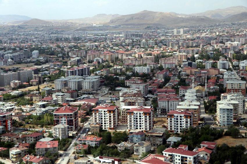 Petrol müjdesi! '4 bölgede var' deyip açıkladı