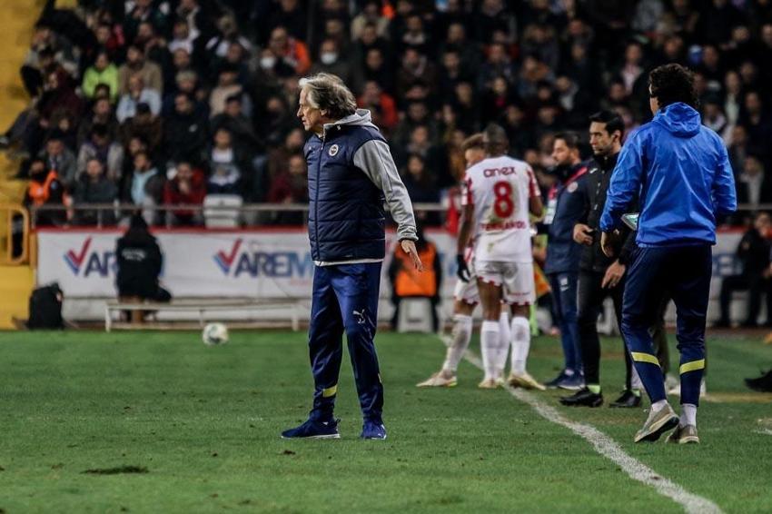 Ali Koç Jorge Jesus'a 'Sen karışma sorumluluk bende' dedi Fenerbahçe transferde ses getirdi