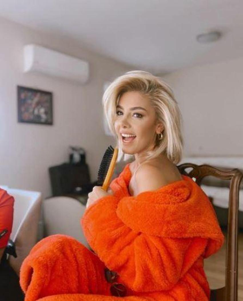 Burcu Binici'den eski eşine 'çürük' göndermesi: Anlayamıyorsun ki!