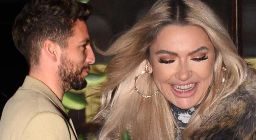 Hadise ve Mertens çifti buluştu! Kulüpte sabaha kadar eğlendiler