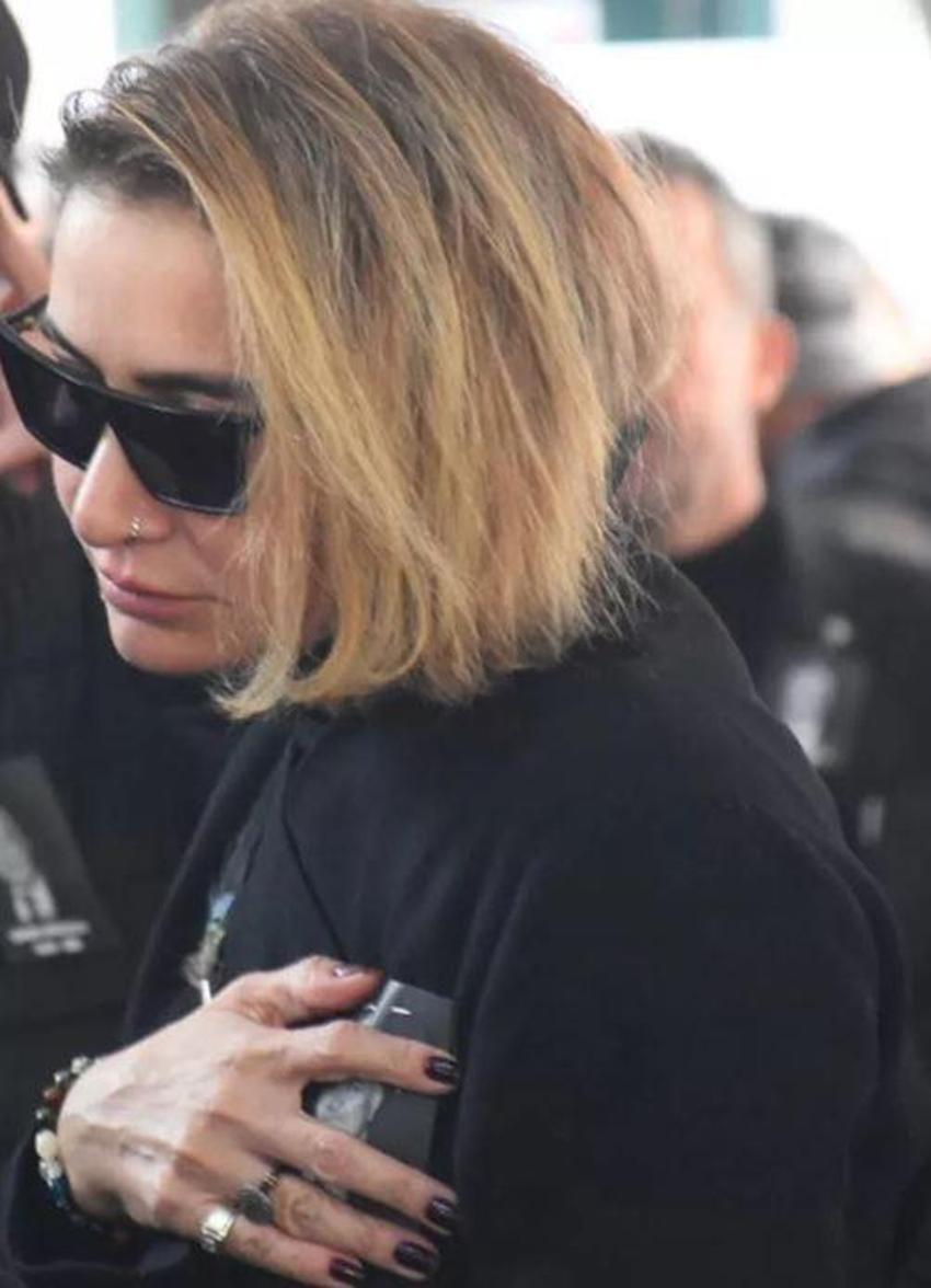 Sıla'dan duygulandıran paylaşım: Bize bir oda tuttum!