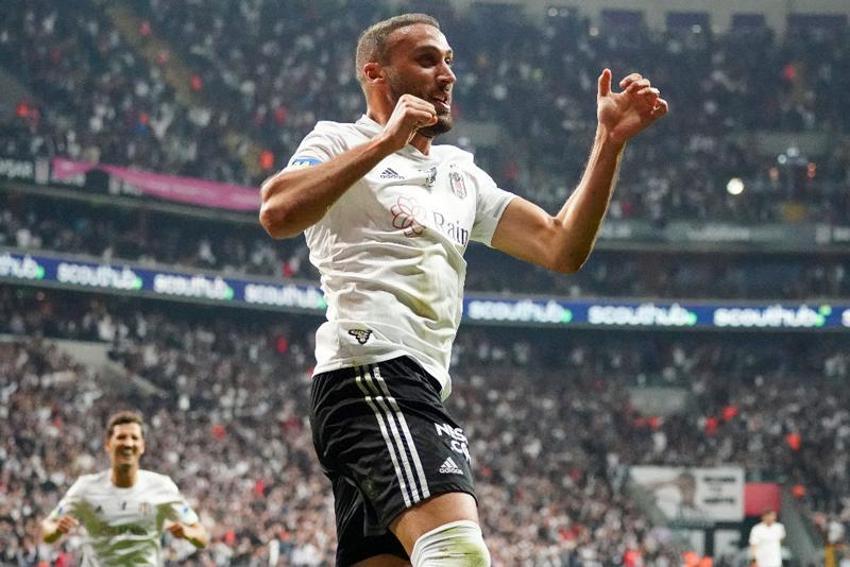 Beşiktaşlı Atiba hakkında olay olan sözler: Sahneyi iyi terk etmesi lazım