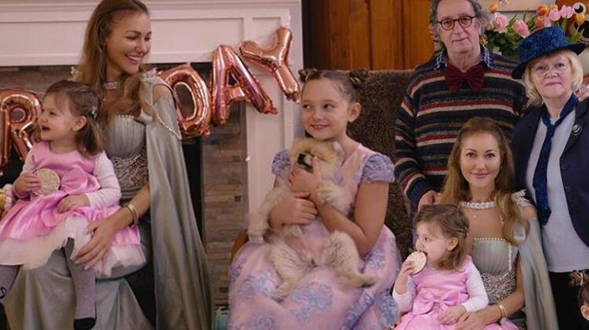 Meryem Uzerli'nin kızı Lily iki yaşında! Doğum günü pozları gündem oldu
