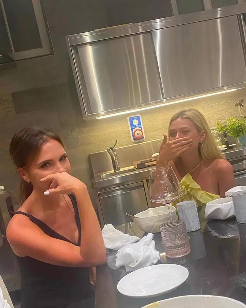 Brooklyn Beckham eşi Nicola Anne Peltz'e aşkını haykırdı!