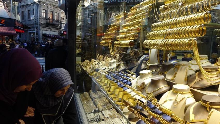 Altın fiyatlarında flaş gelişme! Gram altın yükselince fiyatı patladı, işte yeni zirve