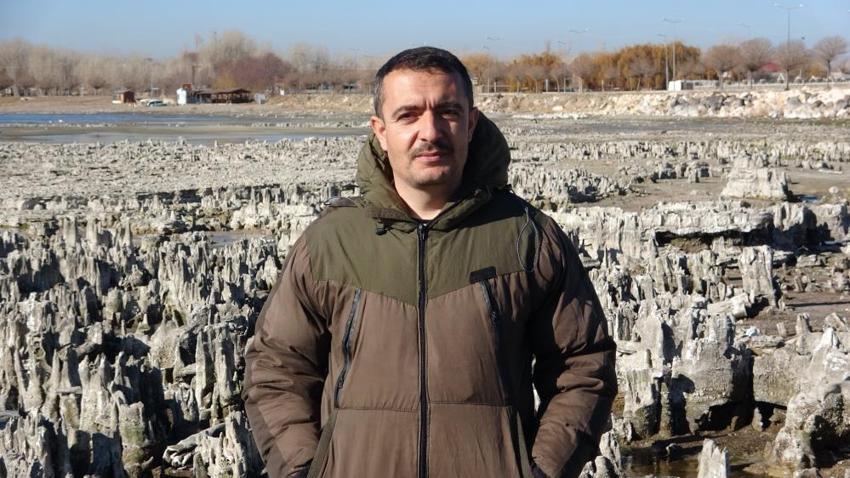 Dünyanın en büyüğü Van'da! Sular çekilince hepsi ortaya çıktı