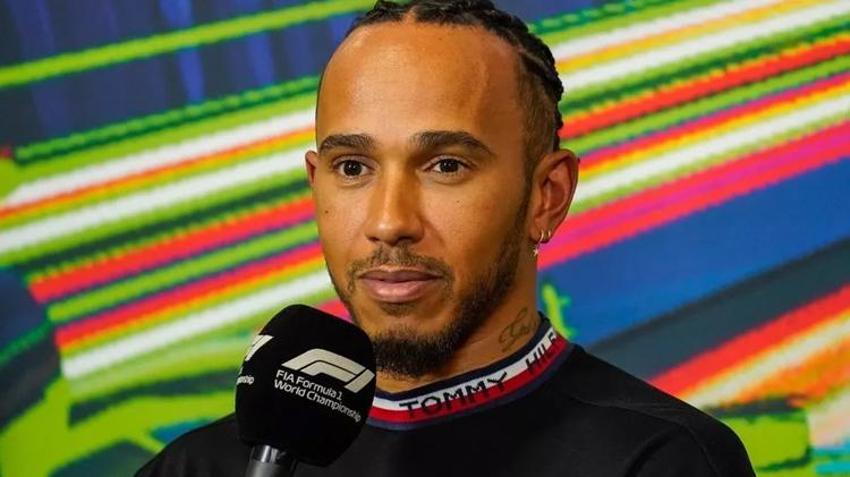 Lewis Hamilton'ın sevgilisi adından söz ettiriyor!