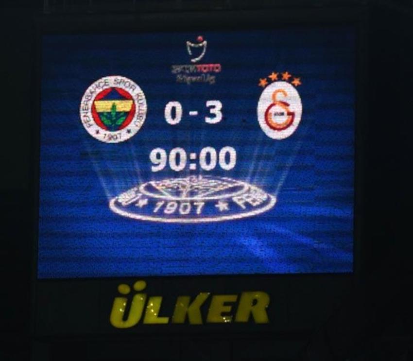 3-0'ın ardından Jorge Jesus'u istifa ettirecek sözler! 'Messi bile gelse seni kimse kurtaramazdı'