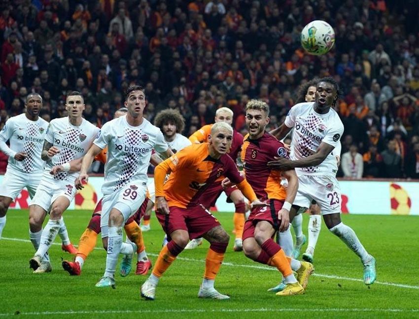 Dursun Özbek ve Okan Buruk'u şok eden ayrılık: 20 önce oynadığım takımıma geri dönüyorum