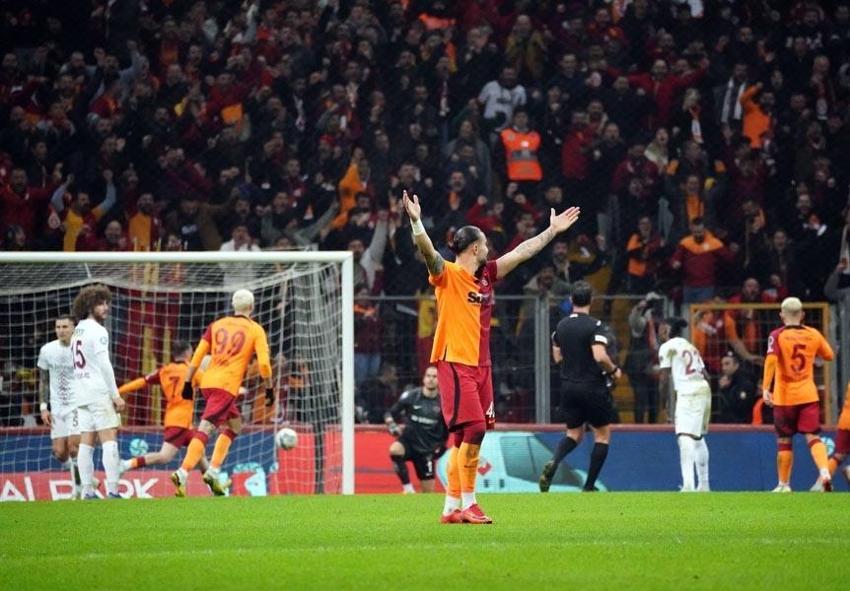 Dursun Özbek ve Okan Buruk'u şok eden ayrılık: 20 önce oynadığım takımıma geri dönüyorum