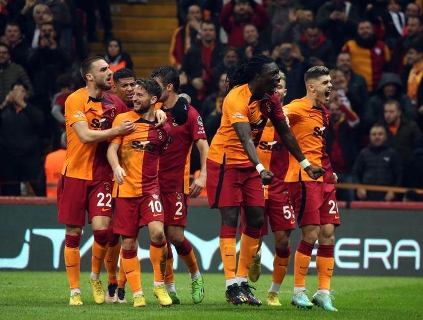 Ali Koç'u istifa ettirecek sözler! 6 futbolcunun ismini verdi: Bunları nasıl transfer ettin?