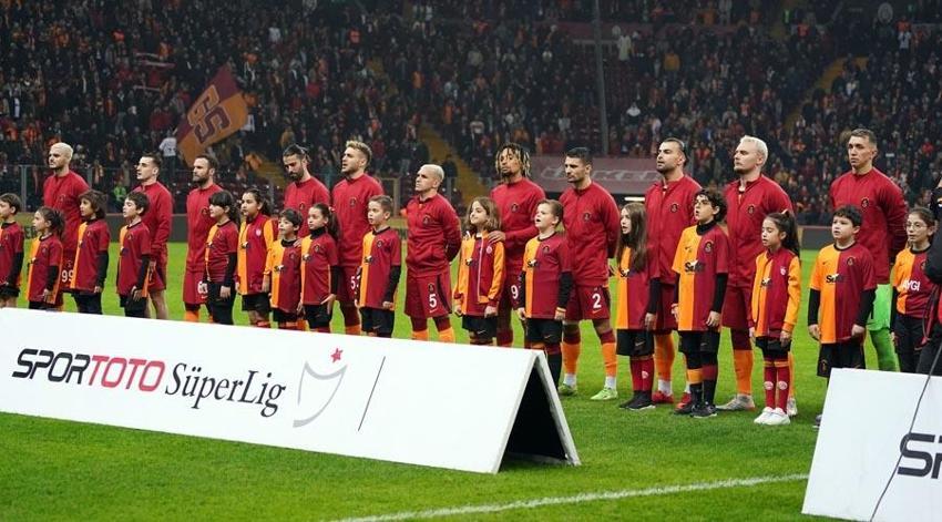 Abdülkerim Bardakcı'nın yeni takımı belli oldu! 3 milyon euro'ya geldi astronomik bonservise gidiyor