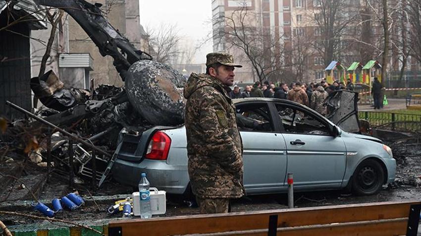 Kiev'de helikopter düştü! İçişleri bakanı hayatını kaybetti, kaza mı, suikast mi?