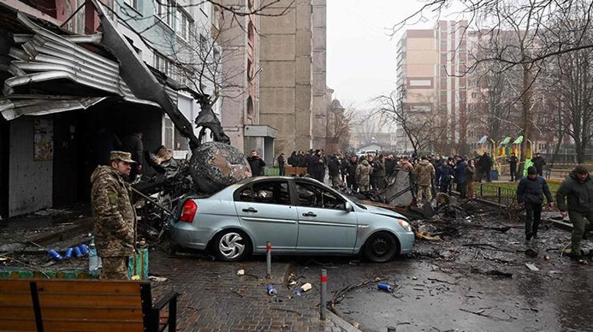 Kiev'de helikopter düştü! İçişleri bakanı hayatını kaybetti, kaza mı, suikast mi?