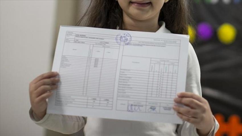 Karne hediyesi fikirleri-önerileri 2023! İlkokul 1.2.3.4.5. sınıf, ortaokul ve lise öğrencilere karne hediyesi ne alınır, öğrencilere ne hediye alınır?