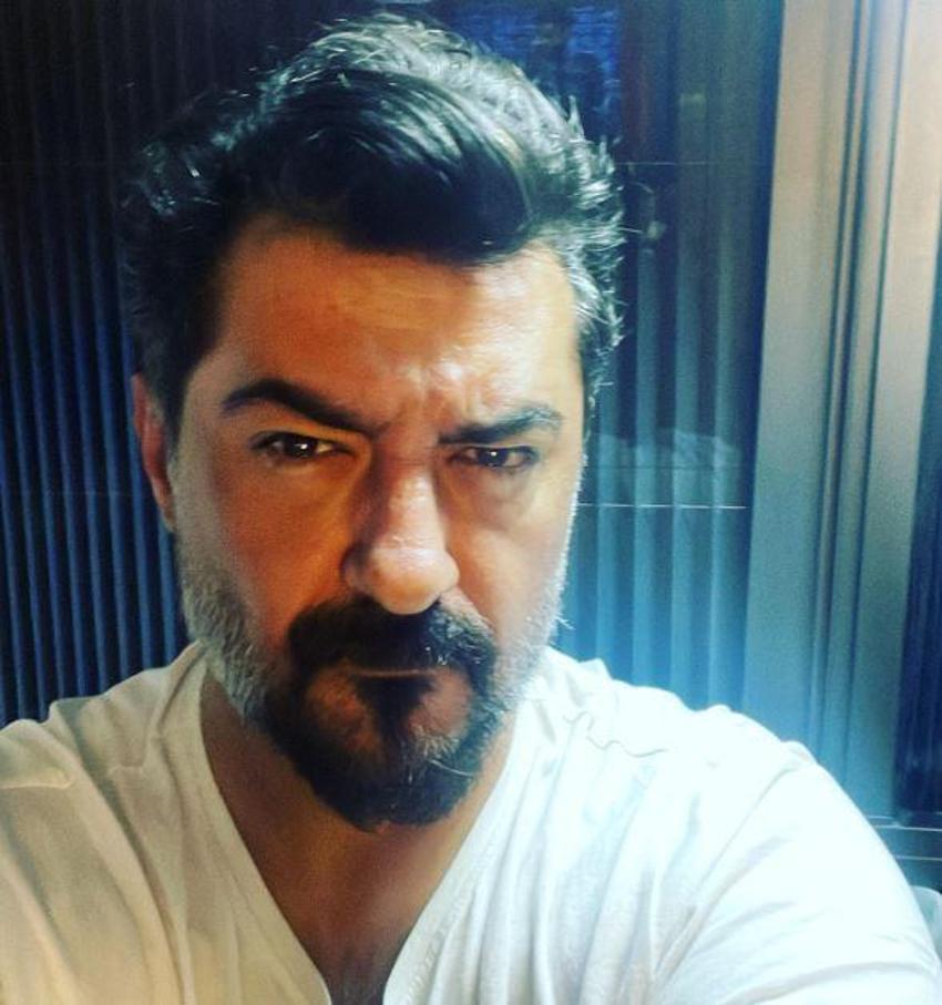 Sevgilisiyle ilk kez el ele! 'Gözlerden uzak bir ilişki yaşıyorum'