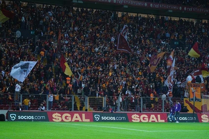 Sen misin İcardi'ye pas atmayan! Okan Buruk'tan yıldız futbolcuya 'kadro dışı' şoku