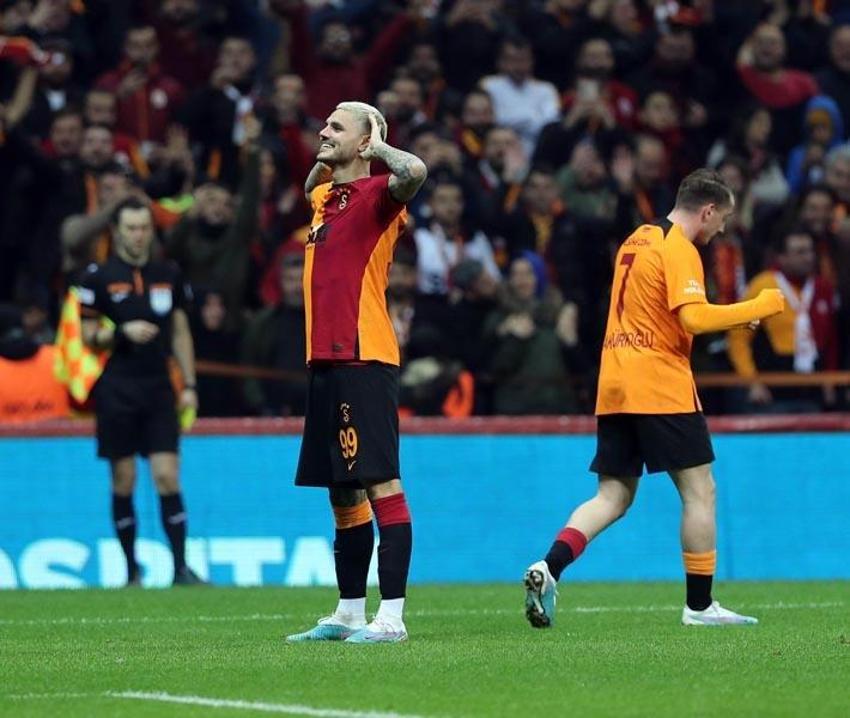 Sen misin İcardi'ye pas atmayan! Okan Buruk'tan yıldız futbolcuya 'kadro dışı' şoku