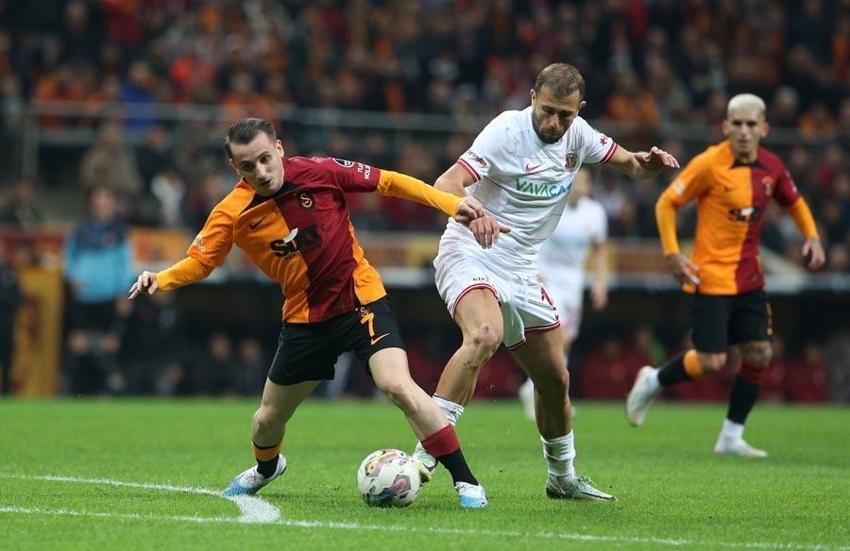 Galatasaray'ın yıldızını öve öve bitiremedi: Sen git maça iki saat kala gel