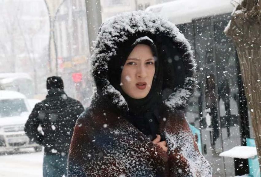 Yoğun kar yağışı ve soğuk hava dalgası geliyor! Gün belli oldu, eksi 6 dereceye düşecek