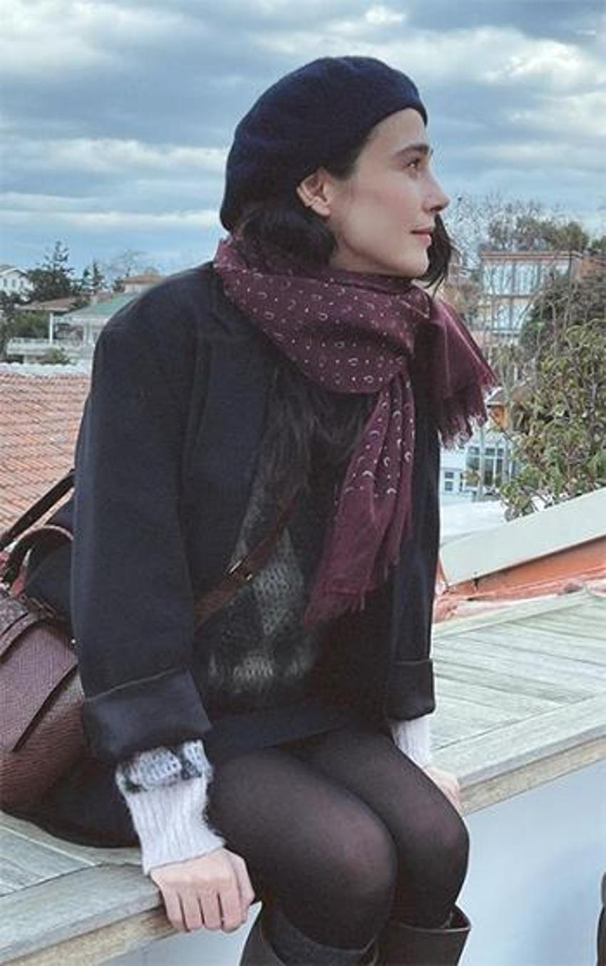 Funda Eryiğit'ten hamilelik pozu!