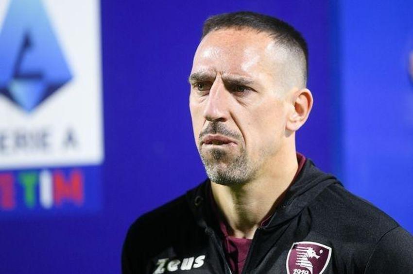 Okan Buruk'un yardımına Franck Ribery yetişti! 'Madem kurtulmak istiyorsunuz gelsin burada oynasın'