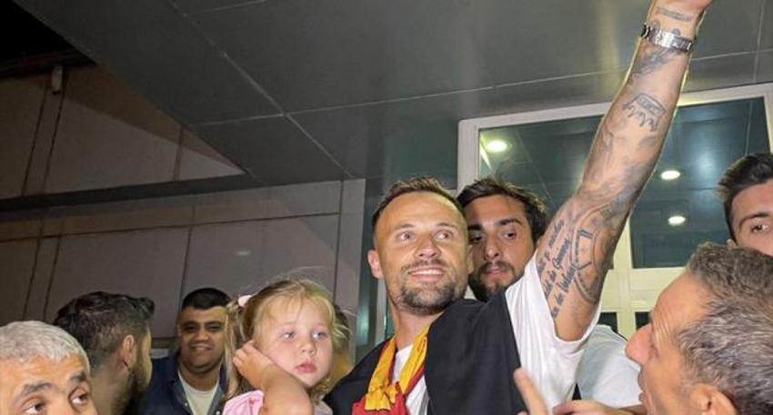 Okan Buruk'un yardımına Franck Ribery yetişti! 'Madem kurtulmak istiyorsunuz gelsin burada oynasın'