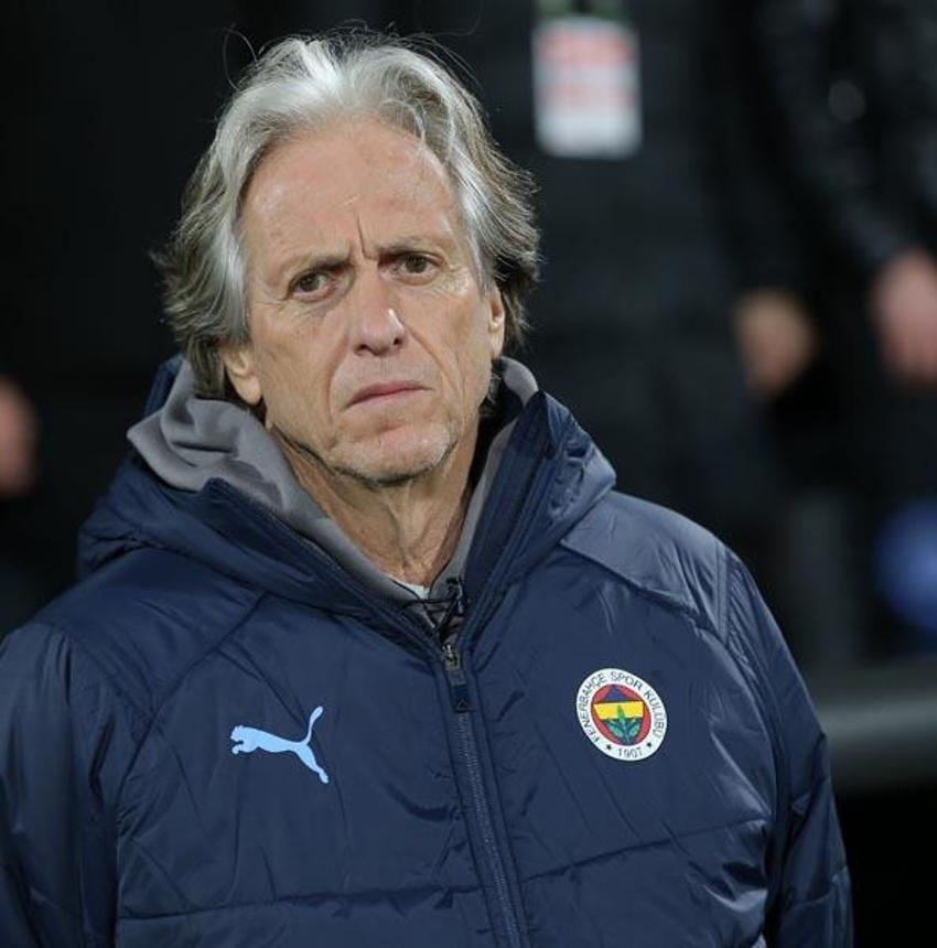 Altay Bayındır'ın yeni takımı belli oldu! Fenerbahçe'den ayrıldı Süper Lig şampiyonuna imza attı