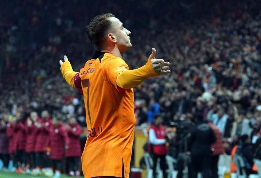 Dursun Özbek'ten Gattuso'ya: Zaten oynatmıyorsunuz bize verin Okan Buruk parlatsın