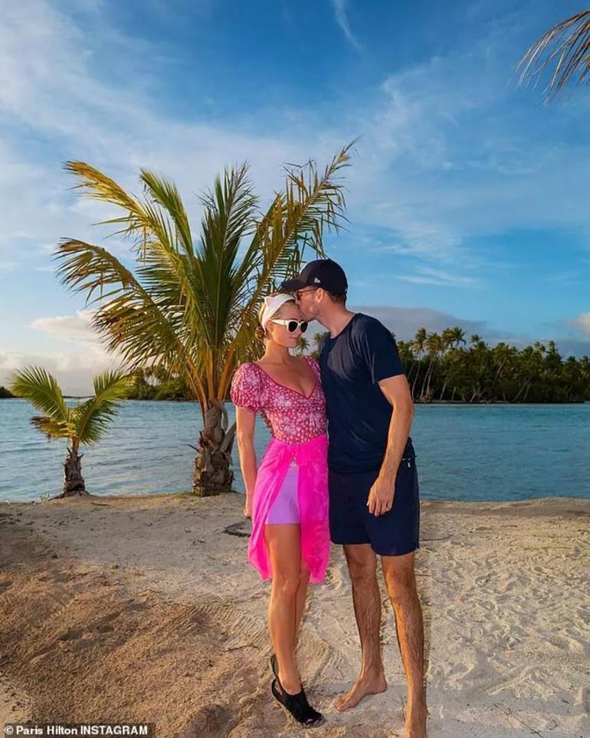 Paris Hilton anne oldu! Haberi sosyal medyadan duyurdu