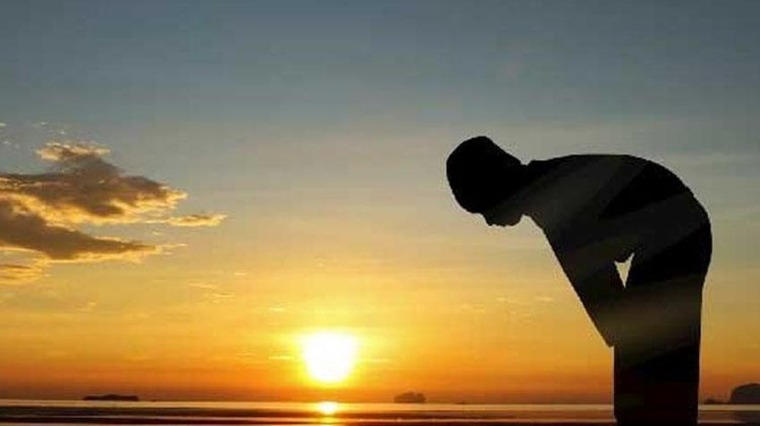 Regaip Kandili namazı kaç rekat, evde nasıl, saat kaçta kılınır? Diyanet Regaip Kandili namazı kılınışı, niyeti ile Regaip Kandili namazında okunacak dualar!