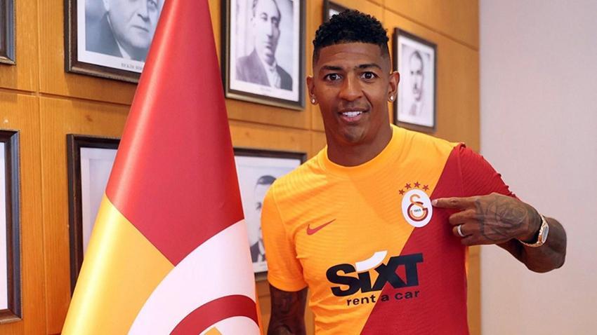 Ali Koç'tan akla hayale gelmeyecek hamle! 13 milyon euro'luk Süper Lig yıldızının peşine düştü