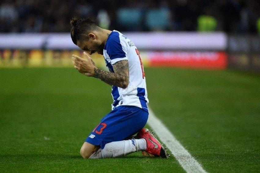 Galatasaray'da transfer gelişmesi! Sol beke yeni aday