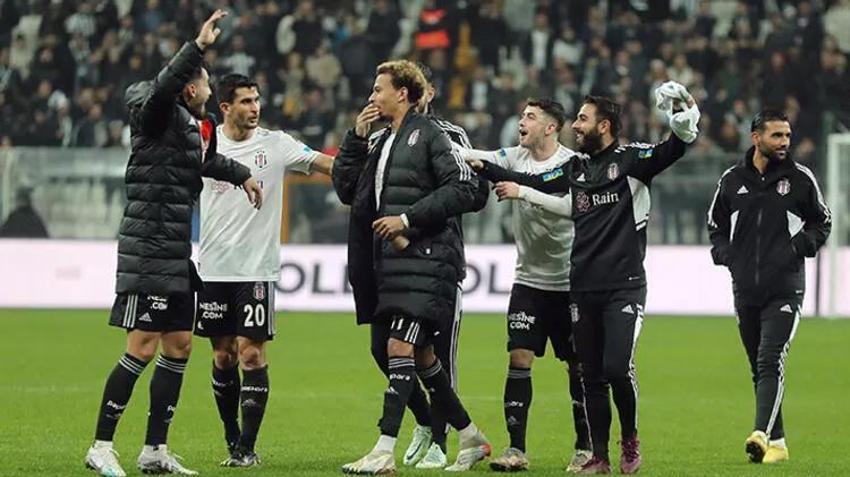 Beşiktaş-Alanyaspor maçında tartışmalı pozisyon! Yaşar Kemal Uğurlu'nun kararı damga vurdu: Kırmızı kart
