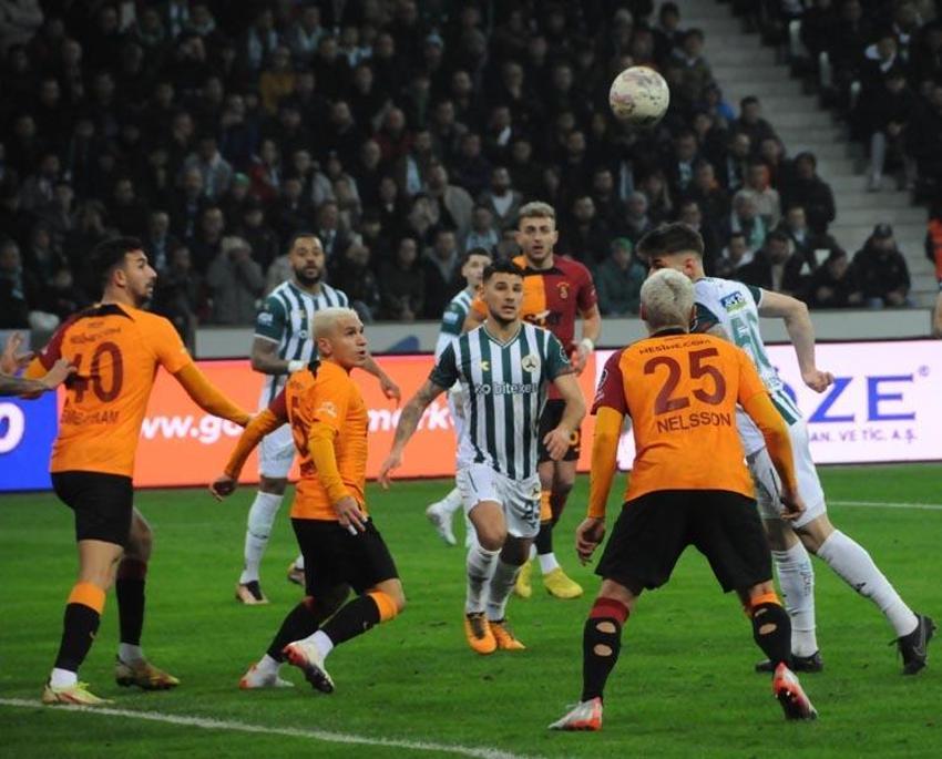 Çotanak'ta ilklerin akşamı! Dubois, Rashica ve Yunus Akgün ilk gollerini attı Galatasaray 10'da 10 yaptı