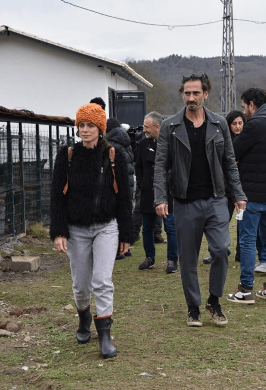 Özge Özpirinçci'den estetik açıklaması!