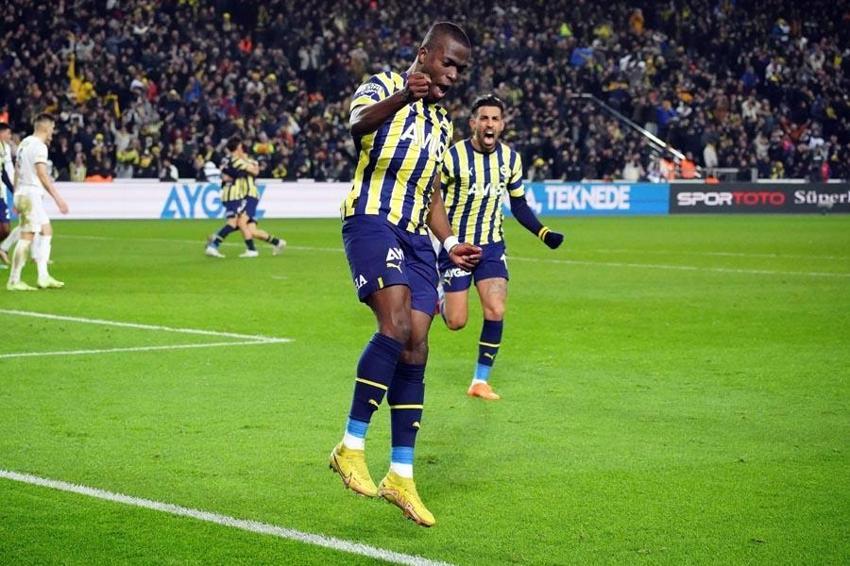 Enner Valencia'nın penaltısında kural hatası mı var? Deniz Çoban ve Bülent Yıldırım açıkladı