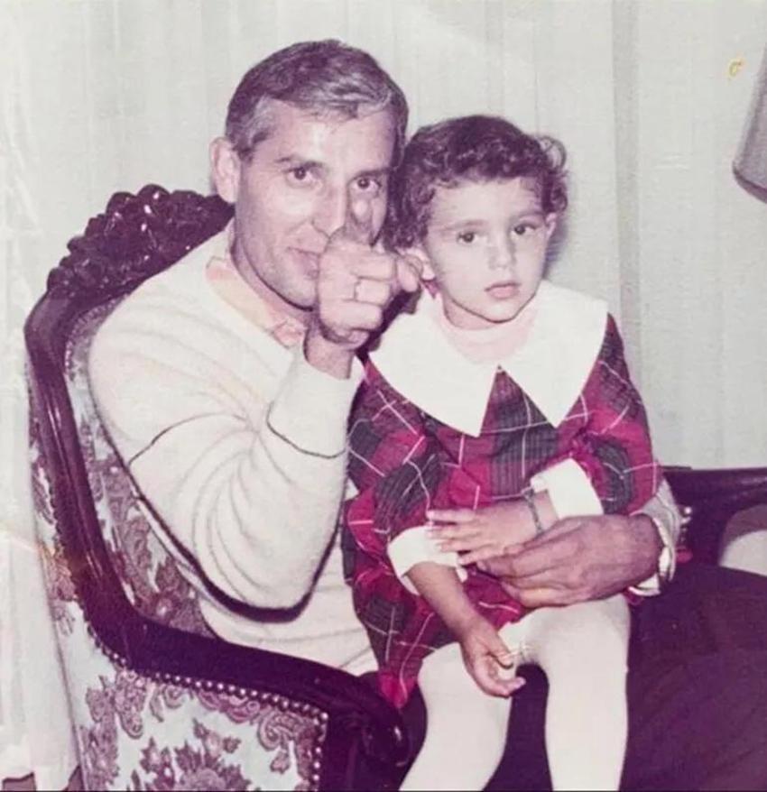 Özge Ulusoy üzüntüsünü paylaştı: Babam için adalet peşindeyim