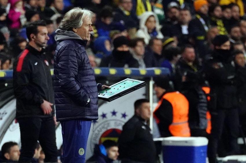 Pep Guardiola gözden çıkardı Jorge Jesus atağa kalktı! M.City'den Fenerbahçe'ye geliyor