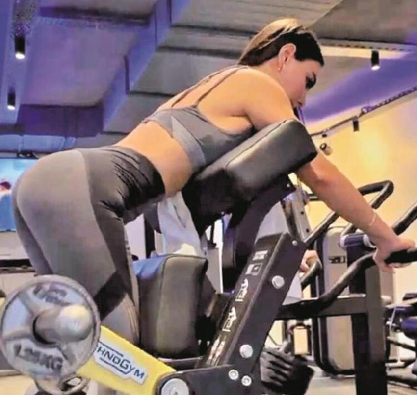 Üç Kız Kardeş'in Türkan'ı Özgü Kaya'dan spor paylaşımı!