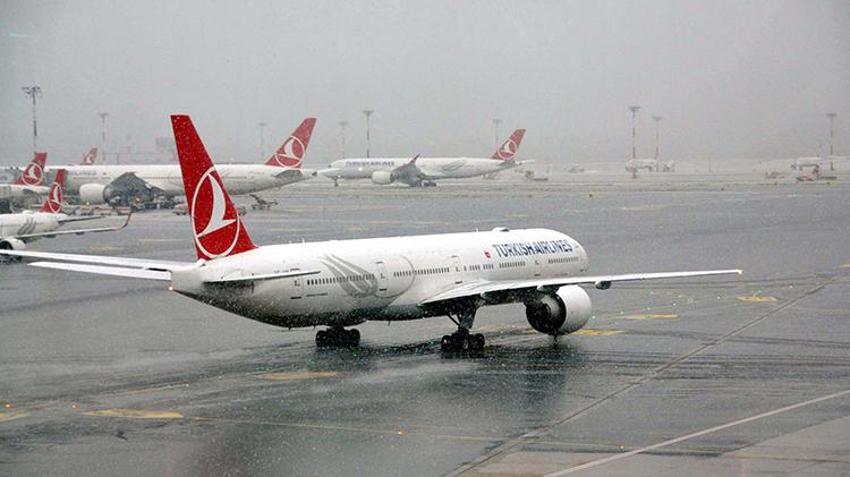 İstanbul'a lapa lapa kar yağdı! Meteoroloji son dakika açıkladı, kar dalgası geliyor, yeni tarih belli oldu