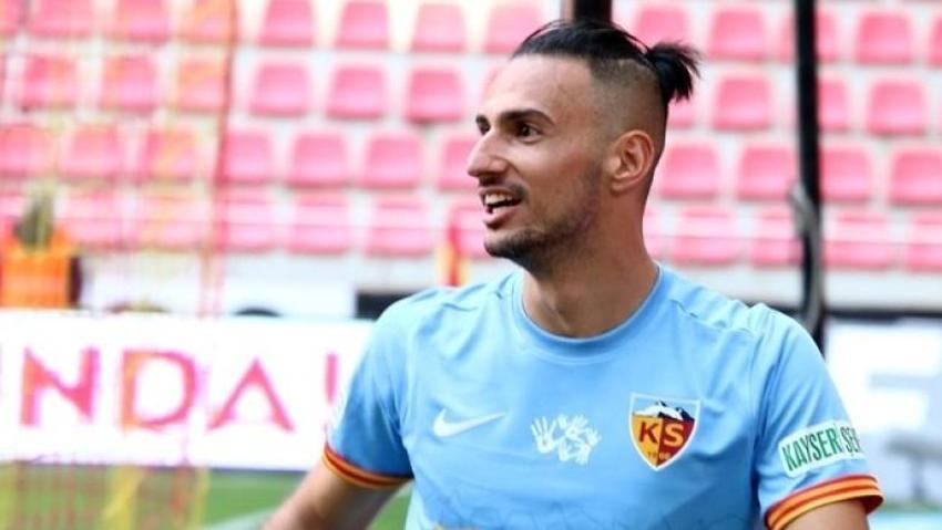 Samet Akaydın, Oosterwolde ve Emre Demir'den sonra 4.transfer! Ali Koç görüşmelere başladı