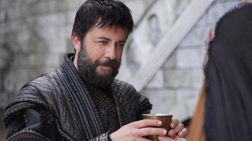 Alparslan Büyük Selçuklu'da bir dönem sona erdi! Ünlü oyuncu son kez sahne aldı