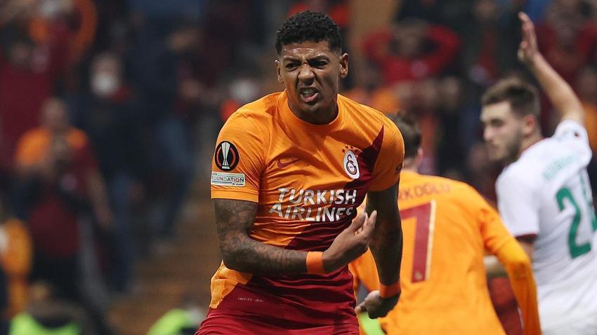 Kasımpaşa ve Fatih Karagümrük aradan çekildi Luis Campos Galatasaray'a haber gönderdi