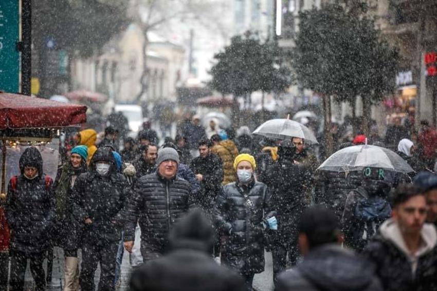Yoğun kar yağışı başladı! MGM'den İstanbul ve Ankara dahil 55 il için son dakika uyarıları art arda geldi