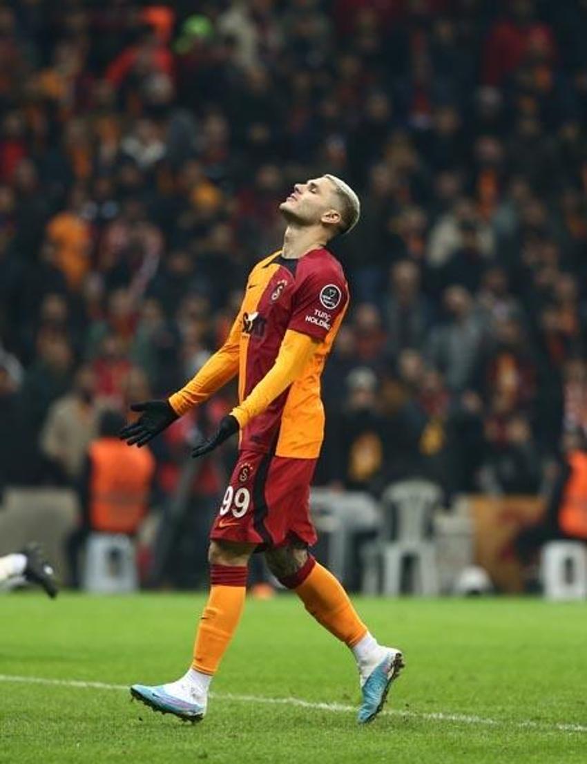 Van Aanholt ve Seferovic olmadı ama bu olabilir! Galatasaray'dan Kasımpaşa'ya gidiyor
