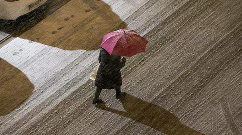 İstanbul'da kar alarmı! Kara kış geldi, yağış başladı! Meteoroloji'den 25 kent için sarı ve turuncu uyarı