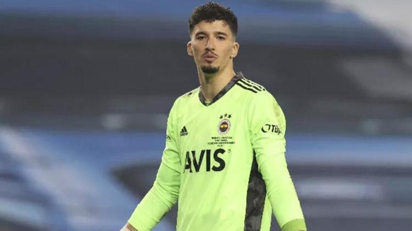 Fenerbahçe'de Altay Bayındır'a Avrupa devi talip! Transfer için 2 aday var