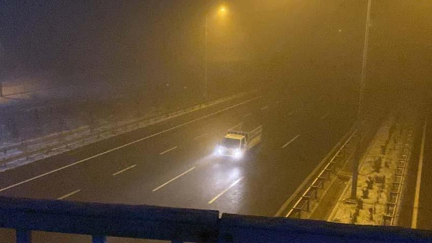 İstanbul'da yoğun kar yağışı! Meteoroloji’den peş peşe uyarılar geldi